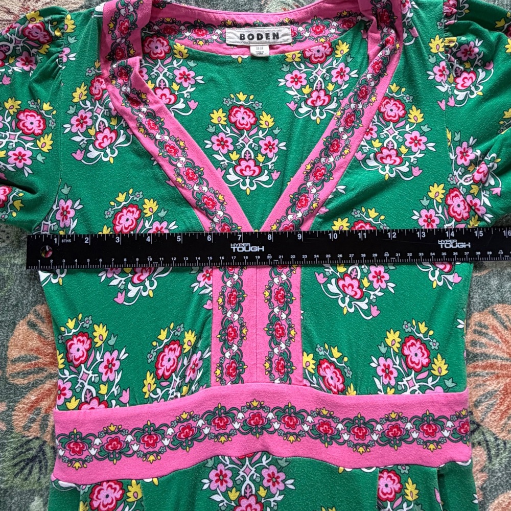 Boden Ellie Flutter Maxi Tea Dress Green Floral Pink Trim D0927 US 2R UK 6R - Picture 4 of 8